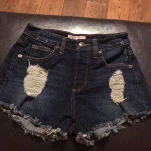 Express high rise jean shorts size 25